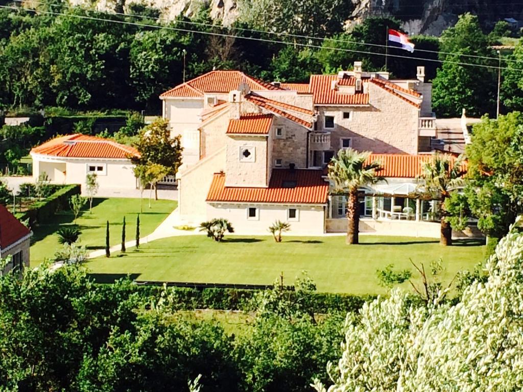 Apartments Anna Omiš Kültér fotó