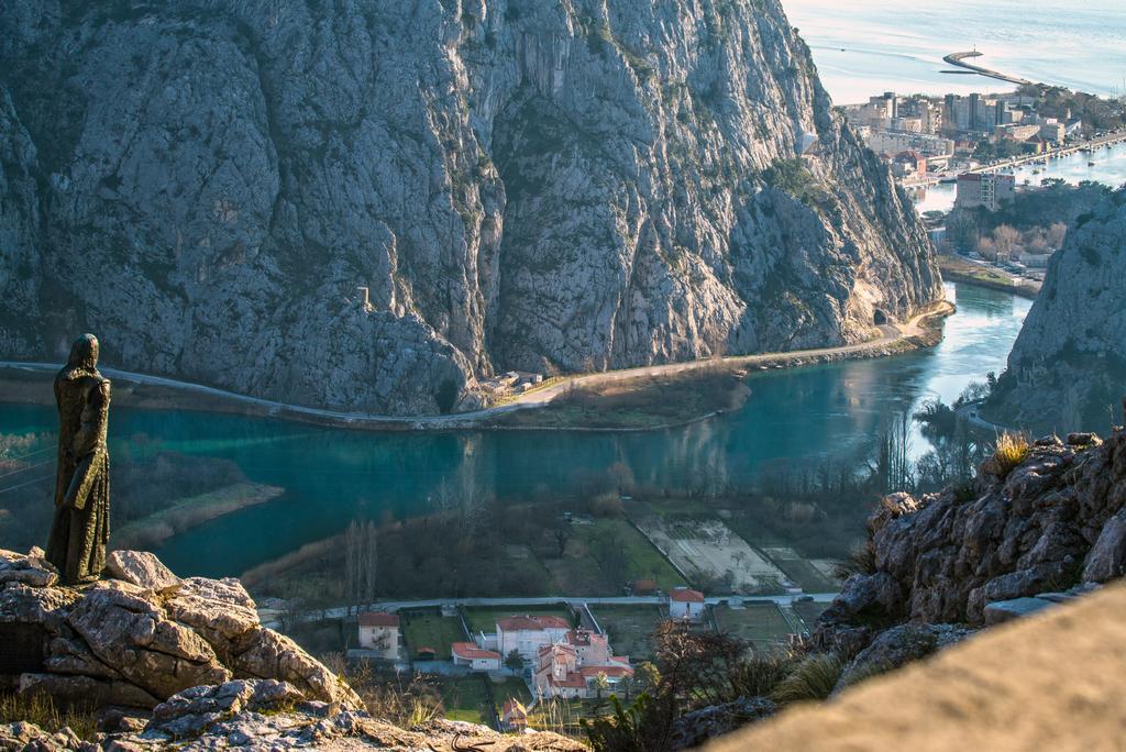 Apartments Anna Omiš Kültér fotó